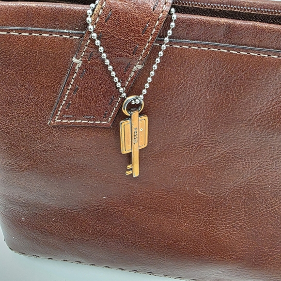 Fossil Vintage Handbag Burgundy Brown Leather Purse Satchel Shoulder Bag Y2K - Picture 4 of 8